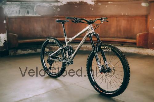 Banshee Spitfire specificaties